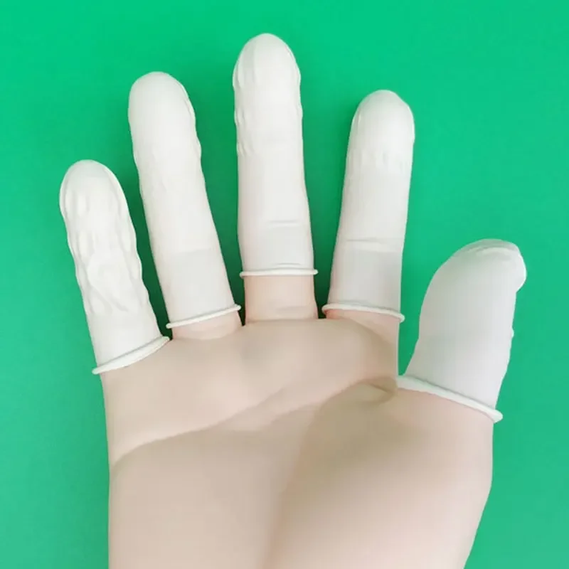 Guanti protettivi per la punta - Disposable Gloves Nitrile recensione e prezzo